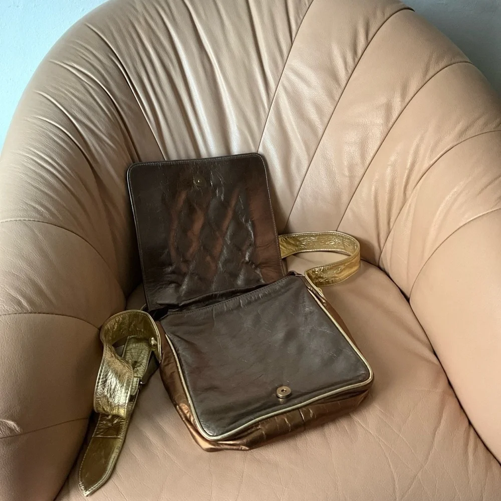 Studded bronze gold western bag - Picture 6 of 8